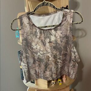 SHEIN Curve 3XL Top in Neutral Tones